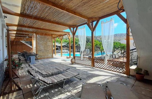 Kounelion Apartment | 180 m² Apartment ∙ 8 bedrooms ∙ 19 guests
