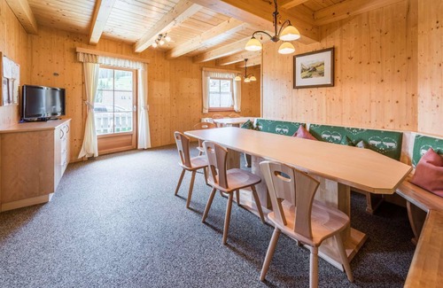 Lachtal Cabin | 180 m² Cabin ∙ 5 bedrooms ∙ 16 guests