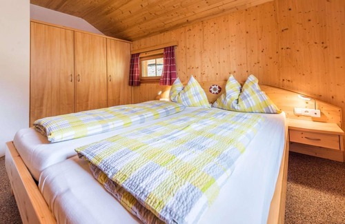 Lachtal Cabin | 180 m² Cabin ∙ 5 bedrooms ∙ 16 guests