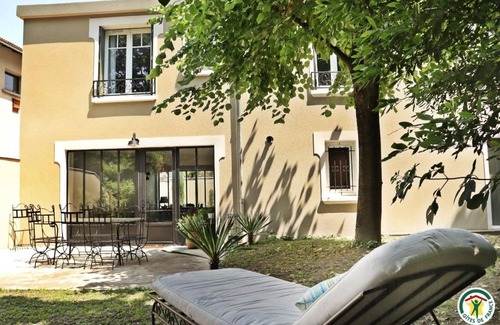 Robinson House | 180 m² Gîte ∙ 5 bedrooms ∙ 10 guests