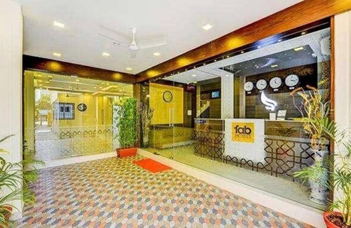 Vadapalani Hotel | 180 m² Hotel ∙ 2 guests