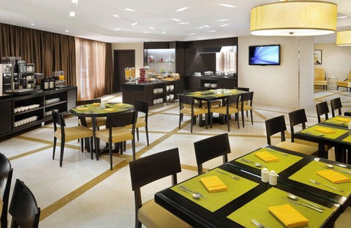 Juffair Hotel | 180 m² Hotel ∙ 127 guests