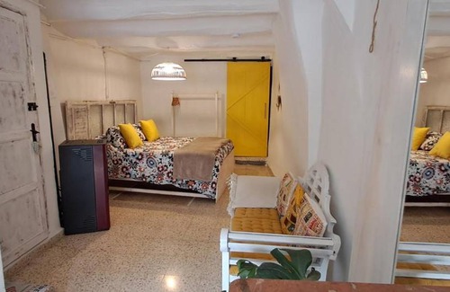 Chelva House | 180 m² House ∙ 3 bedrooms ∙ 8 guests