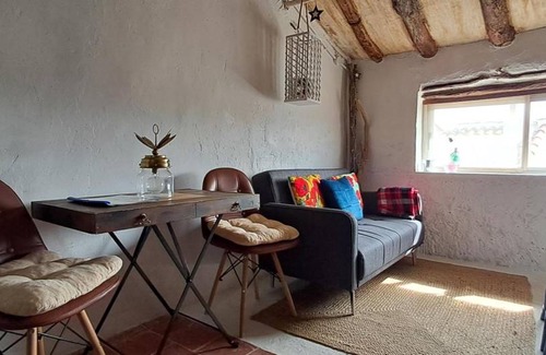 Chelva House | 180 m² House ∙ 3 bedrooms ∙ 8 guests