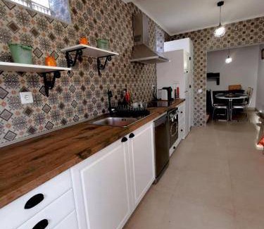 Tabua House | 180 m² House ∙ 3 bedrooms ∙ 8 guests