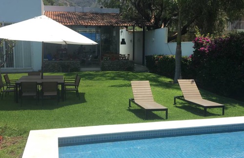 San Juan Cosala House | 180 m² House ∙ 3 bedrooms ∙ 9 guests