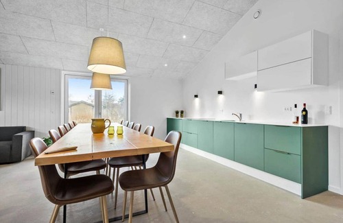 Øer Strand House | 180 m² House ∙ 4 bedrooms ∙ 11 guests