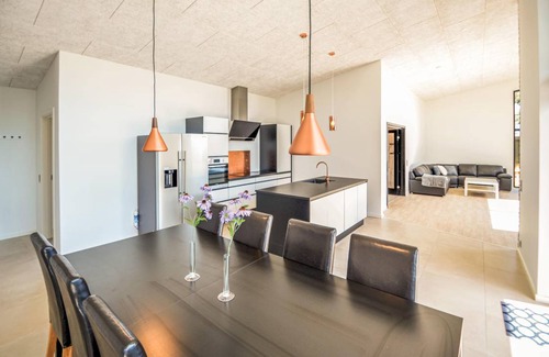 Elsegarde Strand House | 180 m² House ∙ 4 bedrooms ∙ 8 guests
