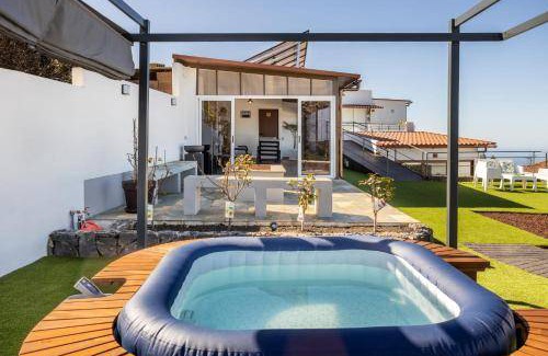 Sauzal House | 180 m² House ∙ 4 bedrooms ∙ 13 guests