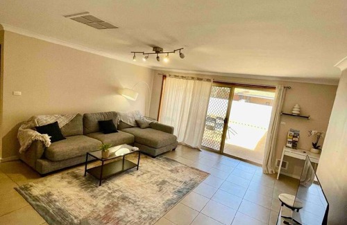 Hannans House | 180 m² House ∙ 5 bedrooms ∙ 8 guests