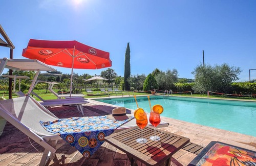 San Brizio House | 180 m² House ∙ 5 bedrooms ∙ 11 guests