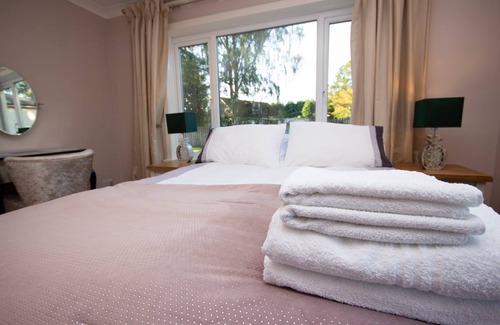 South Galson House | 180 m² House ∙ 6 bedrooms ∙ 14 guests