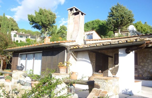 Capoliveri Villa | 180 m² Villa ∙ 3 bedrooms ∙ 8 guests