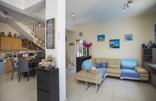 Ayia Thekla Villa | 180 m² Villa ∙ 5 bedrooms ∙ 10 guests