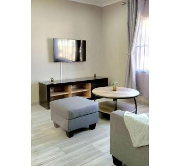 Vryheid Apartment | 180 on Emmet