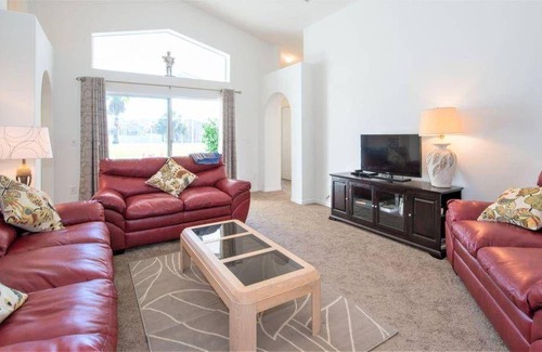 Indian Point House | 1800 m² House ∙ 4 bedrooms ∙ 9 guests