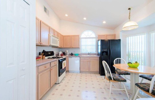 Indian Point House | 1800 m² House ∙ 4 bedrooms ∙ 9 guests