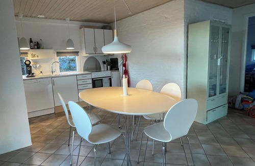 Aabenraa House | 180° sea view, close to the beach, 6 pers./3 rooms, WLAN, all year round, fenced garden