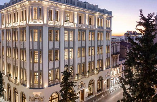 Plaka Hotel | 181 m² Hotel ∙ 4 bedrooms ∙ 10 guests