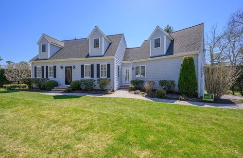 Bass River House | 181 m² House ∙ 5 bedrooms ∙ 10 guests