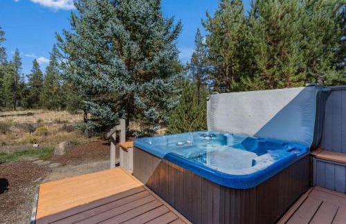 Deer Park House | 18122Maury