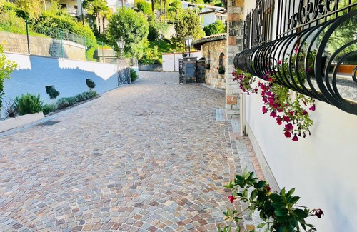 Montagnola Apartment | 182 m² Apartment ∙ 3 bedrooms ∙ 6 guests