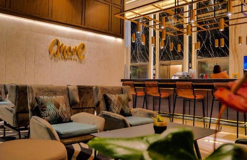 Surabaya Hotel | 182 m² Hotel ∙ 127 guests