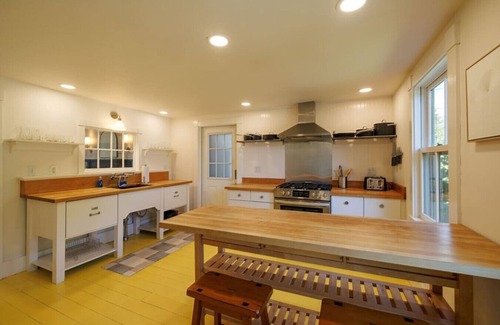 Somesville House | 1830's Large 4BR in Heart of Acadia! [Somes Villa]