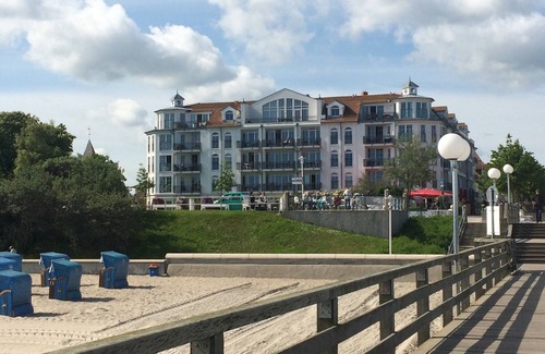 Kuhlungsborn Ost Apartment | (184/1) 3- room apartment -direct lake view - apartment house Atlantik