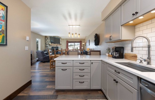 Wildernest Villa | 184 Burgundy Circle By Summit County Mountain Retreats