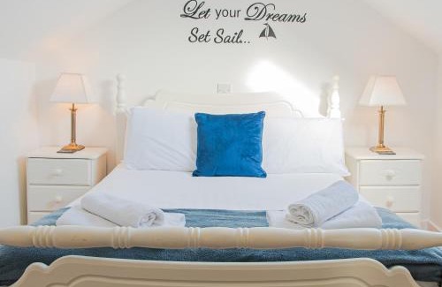 Fanore House | 1844 Seascape Cottage Is located on the Wild Atlantic Way