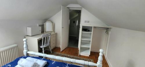 Fanore House | 1844 Seascape Cottage Is located on the Wild Atlantic Way