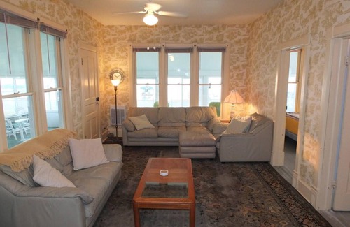 Beulah Apartment | 185 m² Apartment ∙ 4 bedrooms ∙ 13 guests