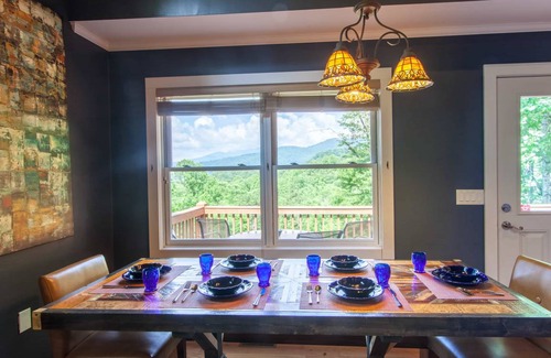 Lenoir Cabin | 185 m² Cabin ∙ 3 bedrooms ∙ 8 guests