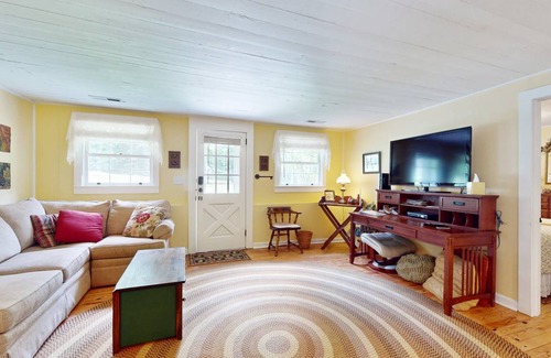 Horse Shoe House | 185 m² House ∙ 3 bedrooms ∙ 6 guests