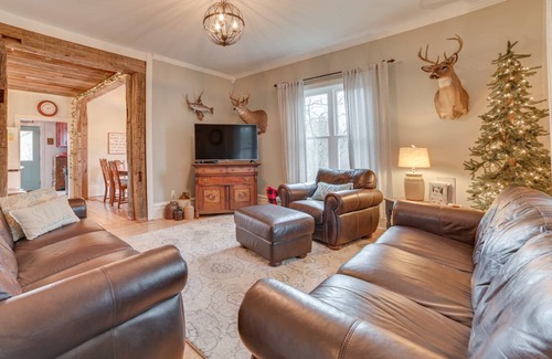 East Jordan House | 185 m² House ∙ 4 bedrooms ∙ 8 guests