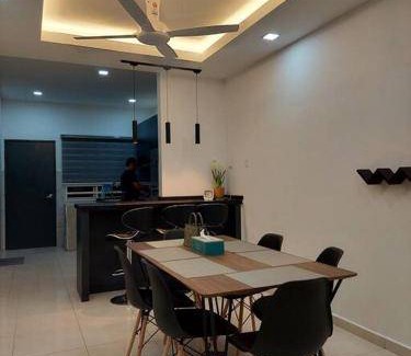 Kuala Kangsar House | 185 m² House ∙ 4 bedrooms ∙ 10 guests