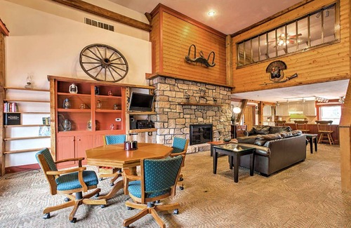 Etters Bed & Breakfast | 1850's Restored Barn , located near Hershey, Harrisburg, Lancaster & Gettysburg