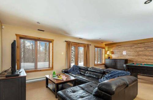 Labelle Ski Chalet | 186 m² Chalet ∙ 4 bedrooms ∙ 11 guests