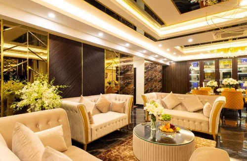 Da Lat Hotel | 186 m² Hotel ∙ 3 bedrooms ∙ 127 guests