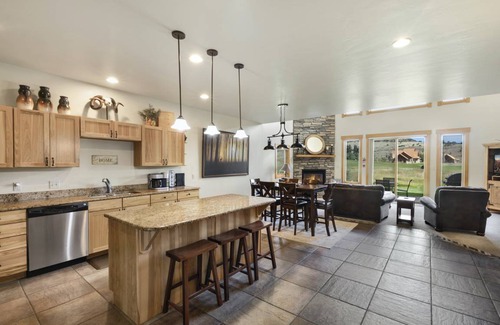 South Fork House | 186 m² House ∙ 2 bedrooms ∙ 6 guests