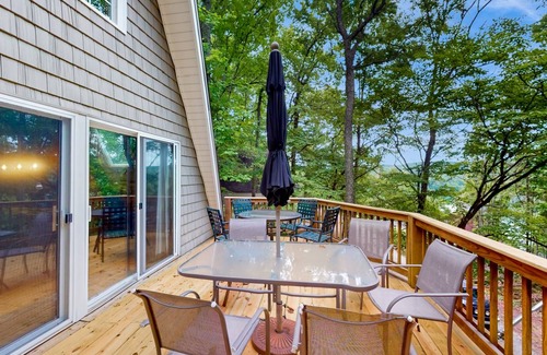 Flat Hollow Marina House | 186 m² House ∙ 2 bedrooms ∙ 9 guests