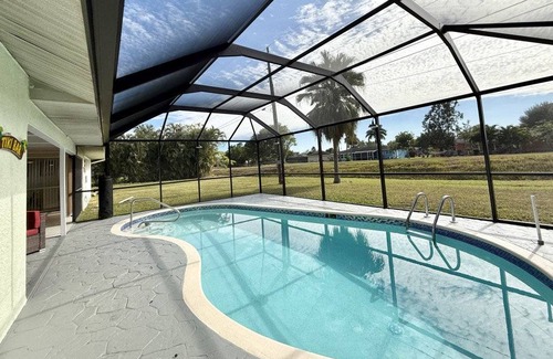 Eisenhower House | 186 m² House ∙ 3 bedrooms ∙ 8 guests