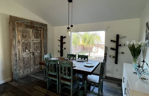 Eastside House | 186 m² House ∙ 3 bedrooms ∙ 7 guests