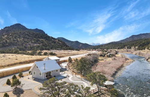 Salida House | 186 m² House ∙ 3 bedrooms ∙ 8 guests