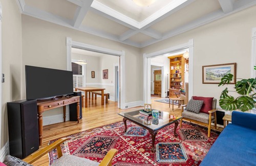 Baker House | 186 m² House ∙ 3 bedrooms ∙ 8 guests