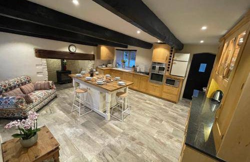 Blaencwm House | 186 m² House ∙ 4 bedrooms ∙ 15 guests