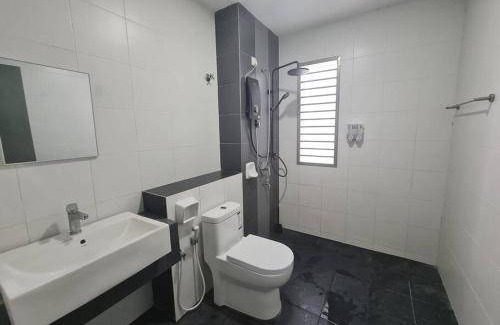 Nilai House | 186 m² House ∙ 4 bedrooms ∙ 6 guests