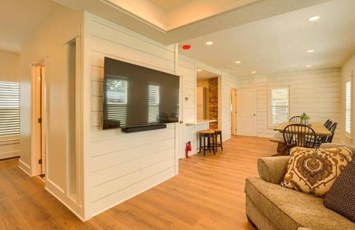 Ottawa Beach House | 186 m² House ∙ 4 bedrooms ∙ 12 guests