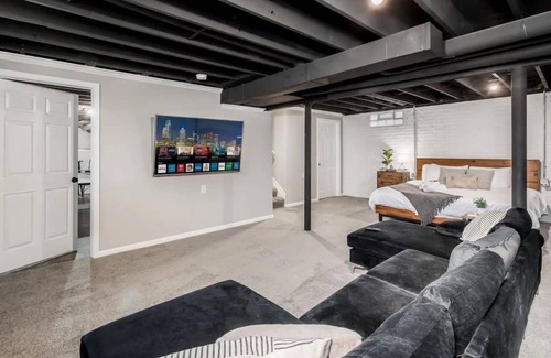 West Columbus House | 186 m² House ∙ 5 bedrooms ∙ 12 guests
